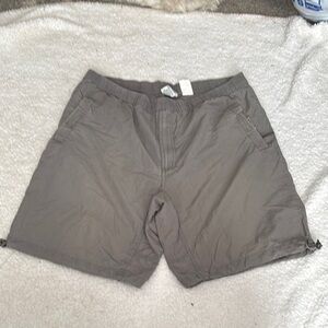 Columbia Gray Cargo Shorts Lightweight Casual Wear